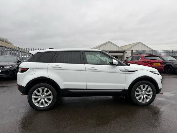 Used Land Rover Range Rover Evoque 2018 for sale - 73960180: Photo 5