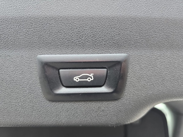 Used BMW 6 Series Gran Turismo 2017 for sale - 74434396: Photo 36
