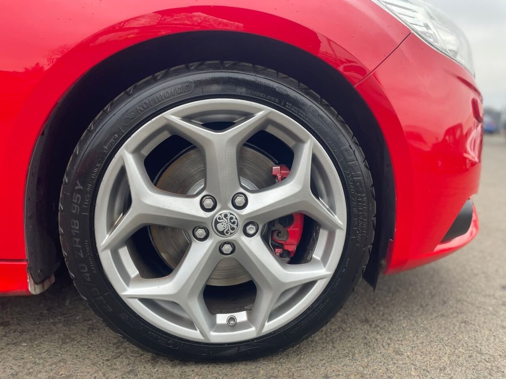 Used Ford Focus 2012 for sale - 77369380: Photo 15