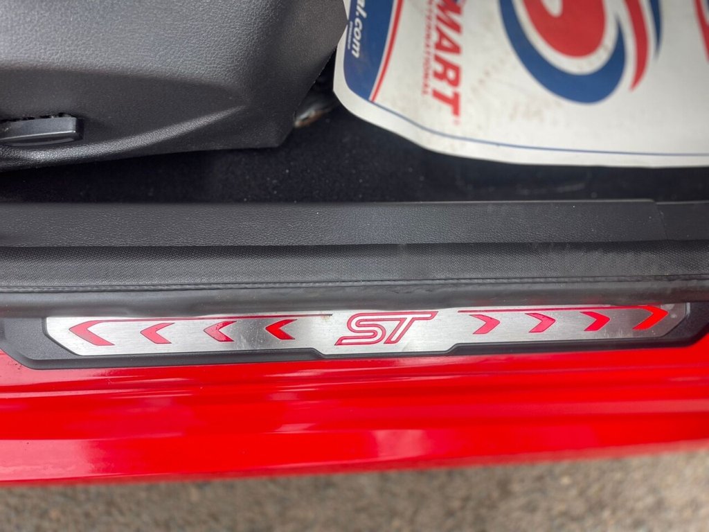 Used Ford Focus 2012 for sale - 77369380: Photo 17