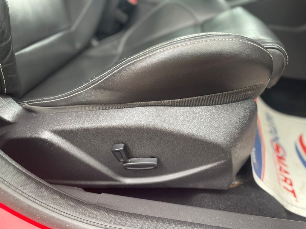 Used Ford Focus 2012 for sale - 77369380: Photo 18