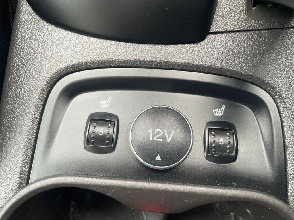 Used Ford Focus 2012 for sale - 77369380: Photo 22