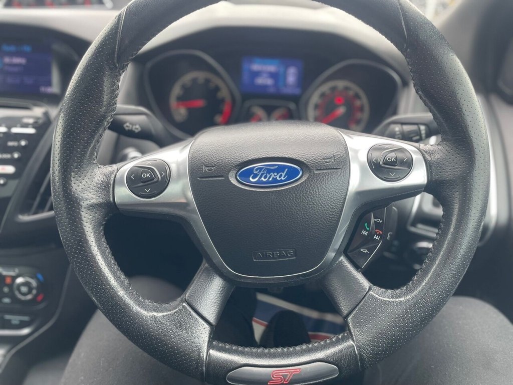 Used Ford Focus 2012 for sale - 77369380: Photo 25