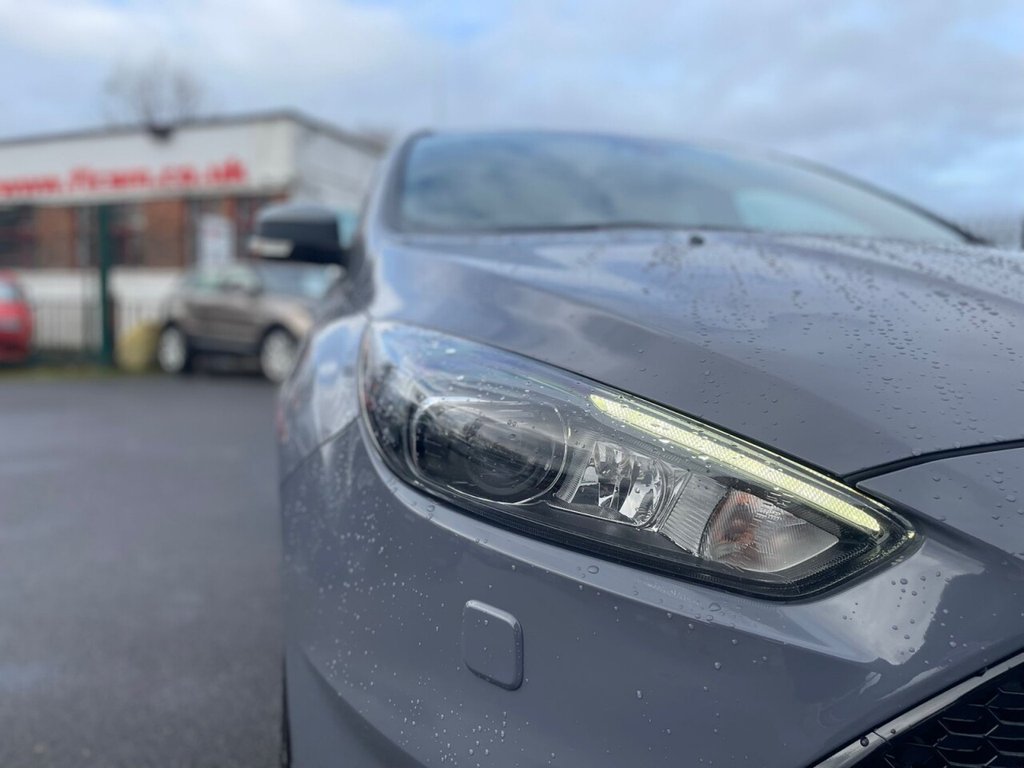 Used Ford Focus 2017 for sale - 77571933: Photo 3