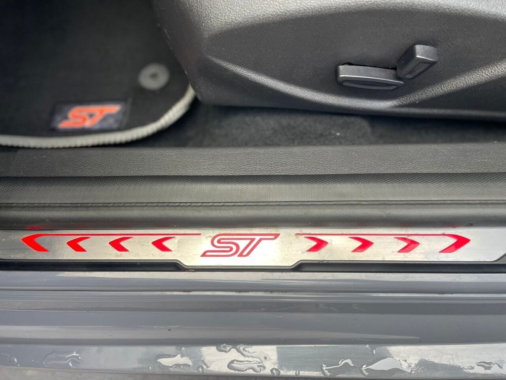 Used Ford Focus 2017 for sale - 77571933: Photo 33