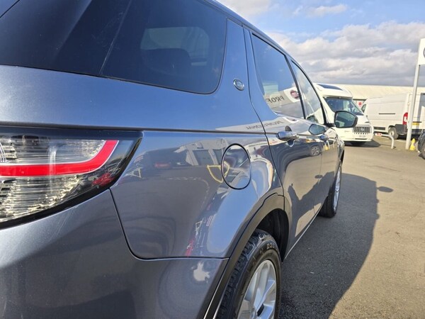 Used Land Rover Discovery Sport 2018 for sale - 73854388: Photo 17