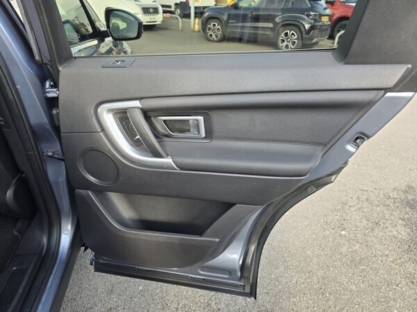 Used Land Rover Discovery Sport 2018 for sale - 73854388: Photo 31