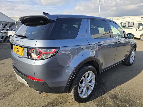 Used Land Rover Discovery Sport 2018 for sale - 73854388: Photo 9