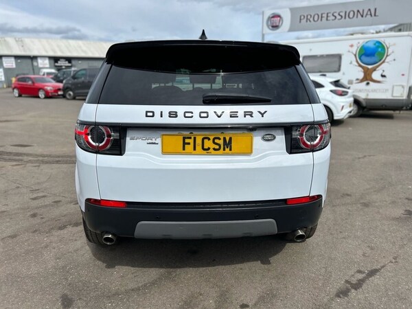 Used Land Rover Discovery Sport 2017 for sale - 74296396: Photo 11