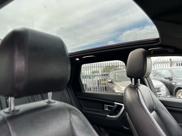 Used Land Rover Discovery Sport 2017 for sale - 74296396: Photo 19