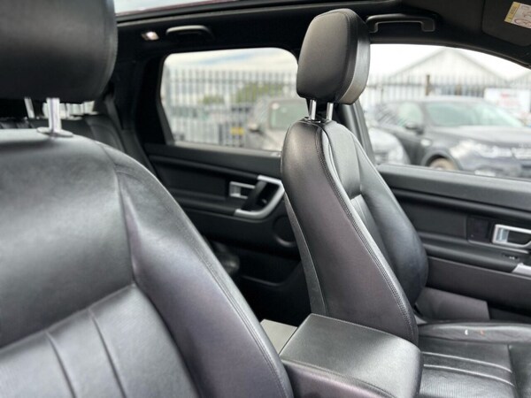 Used Land Rover Discovery Sport 2017 for sale - 74296396: Photo 20