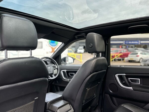 Used Land Rover Discovery Sport 2017 for sale - 74296396: Photo 27