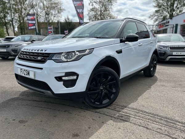 Used Land Rover Discovery Sport 2017 for sale - 74296396: Photo 2