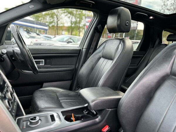 Used Land Rover Discovery Sport 2017 for sale - 74296396: Photo 33