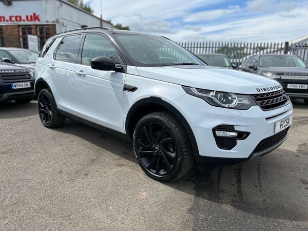 Used Land Rover Discovery Sport 2017 for sale - 74296396: Photo 3