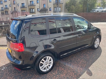 Used Volkswagen Touran 2013 for sale - 79599103: Photo