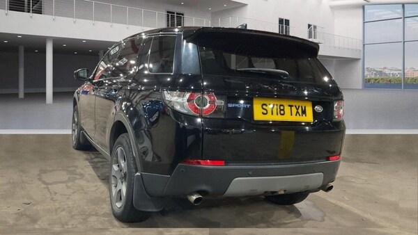 Used Land Rover Discovery Sport 2018 for sale - 73436592: Photo 6