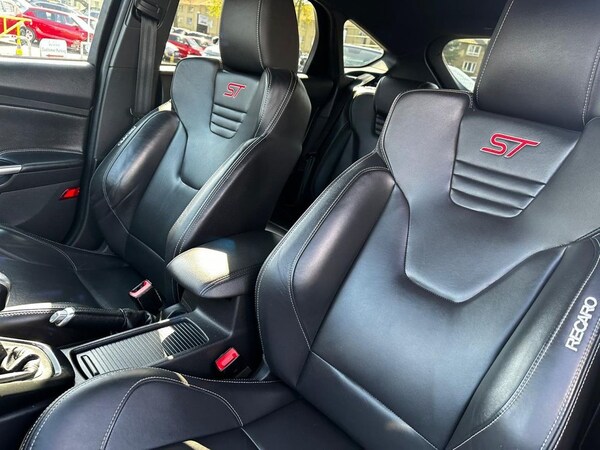 Used Ford Focus 2015 for sale - 66605590: Photo 36