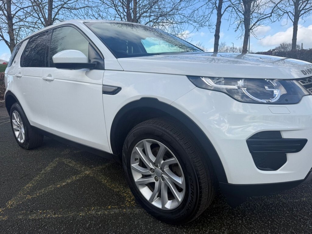 Used Land Rover Discovery Sport 2018 for sale - 77841305: Photo 14