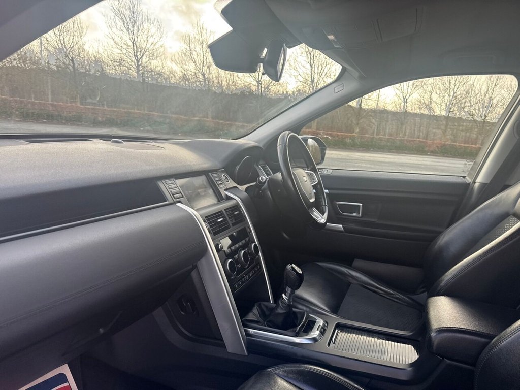 Used Land Rover Discovery Sport 2018 for sale - 77841305: Photo 32