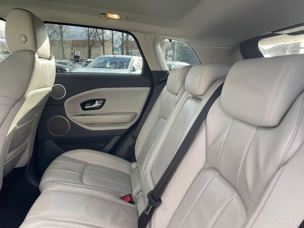 Used Land Rover Range Rover Evoque 2016 for sale - 65886849: Photo 28