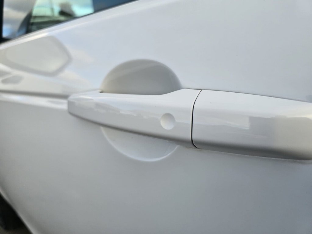 Used Land Rover Discovery Sport 2017 for sale - 76163262: Photo 20