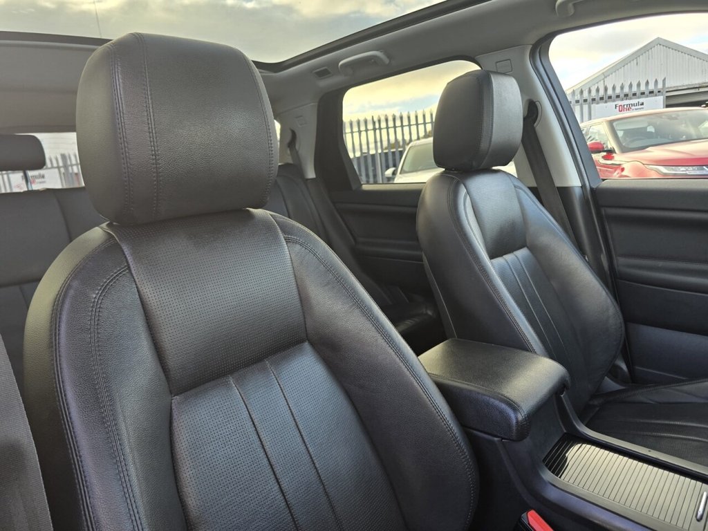 Used Land Rover Discovery Sport 2017 for sale - 76163262: Photo 30