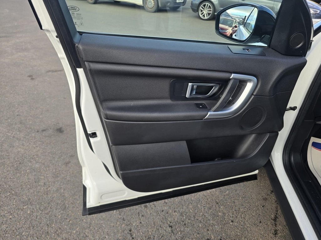 Used Land Rover Discovery Sport 2017 for sale - 76163262: Photo 42