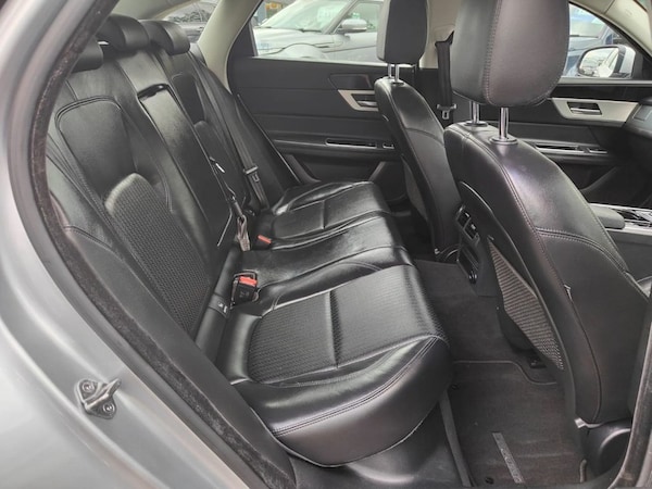 Used Jaguar XF 2017 for sale - 69945858: Photo 17