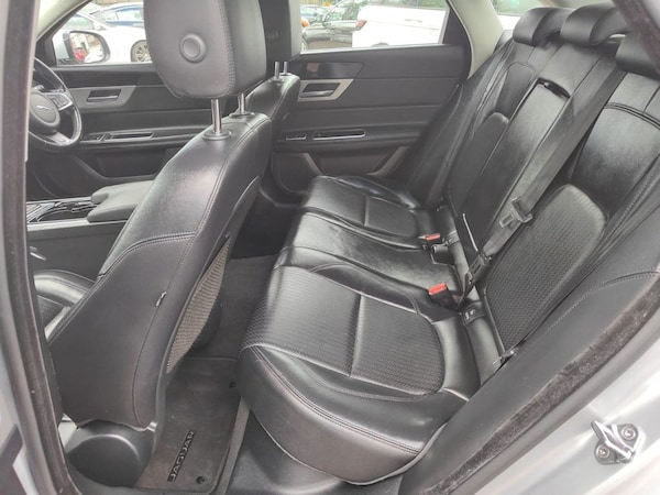 Used Jaguar XF 2017 for sale - 69945858: Photo 22