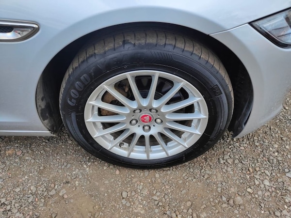 Used Jaguar XF 2017 for sale - 69945858: Photo 29