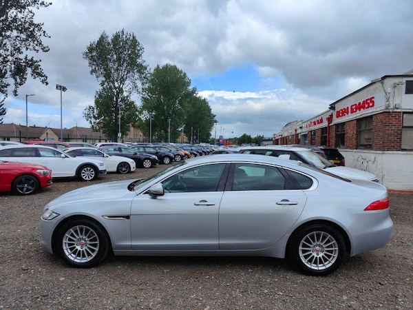 Used Jaguar XF 2017 for sale - 69945858: Photo 3