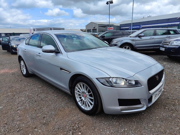 Used Jaguar XF 2017 for sale - 69945858: Photo 9