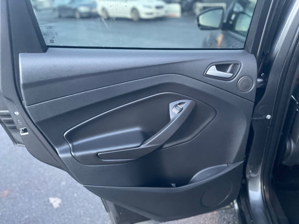 Used Ford Kuga 2017 for sale - 76345448: Photo 32