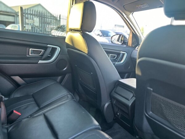 Used Land Rover Discovery Sport 2017 for sale - 71148850: Photo 24
