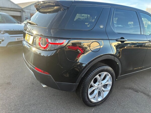 Used Land Rover Discovery Sport 2017 for sale - 71148850: Photo 8