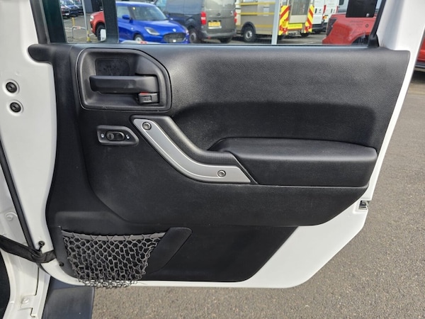 Used Jeep Wrangler 2013 for sale - 75777708: Photo 29