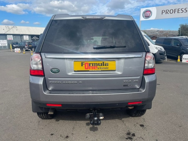 Used Land Rover Freelander 2011 for sale - 69945812: Photo 5