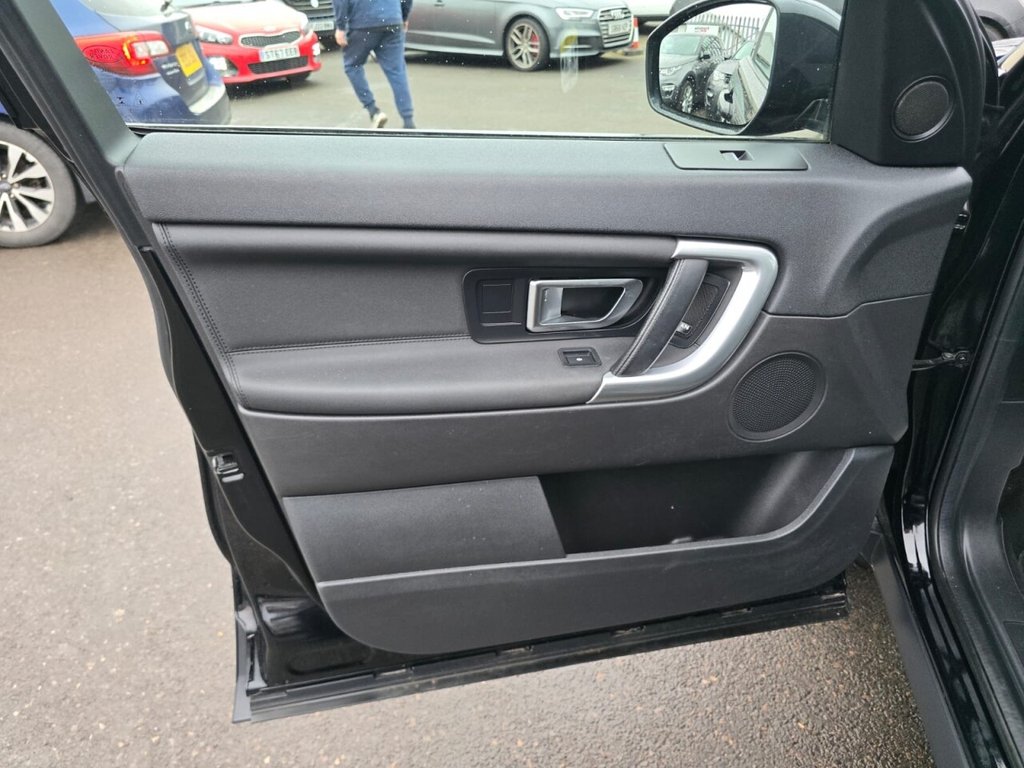 Used Land Rover Discovery Sport 2019 for sale - 77636685: Photo 40