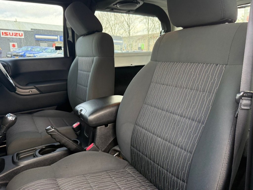 Used Jeep Wrangler 2012 for sale - 76923831: Photo 24