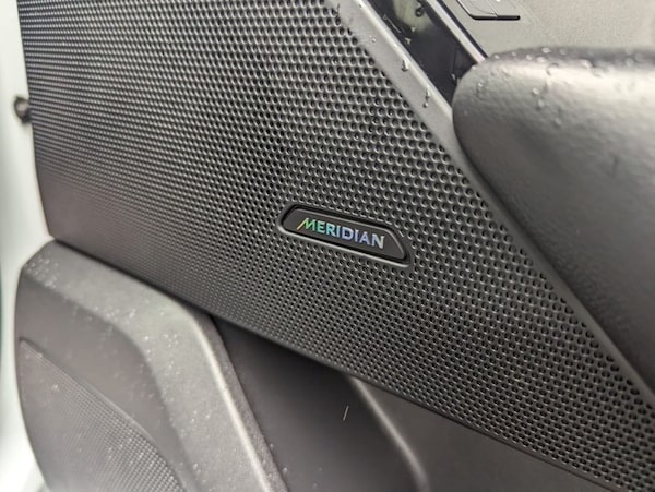 Used Land Rover Range Rover Velar 2018 for sale - 69941725: Photo 27