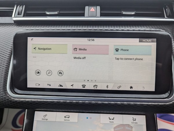 Used Land Rover Range Rover Velar 2018 for sale - 69941725: Photo 31