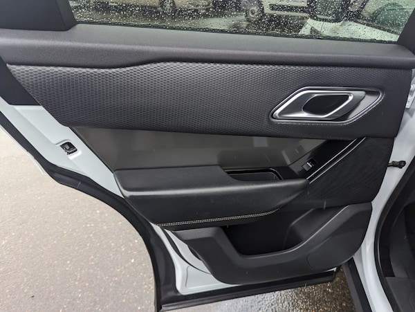 Used Land Rover Range Rover Velar 2018 for sale - 69941725: Photo 39