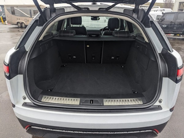Used Land Rover Range Rover Velar 2018 for sale - 69941725: Photo 42