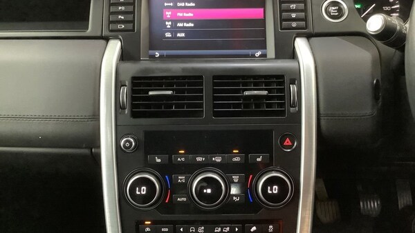 Used Land Rover Discovery Sport 2016 for sale - 71886669: Photo 12