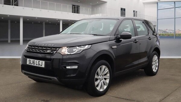 Used Land Rover Discovery Sport 2016 for sale - 71886669: Photo 2
