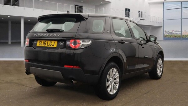 Used Land Rover Discovery Sport 2016 for sale - 71886669: Photo 6