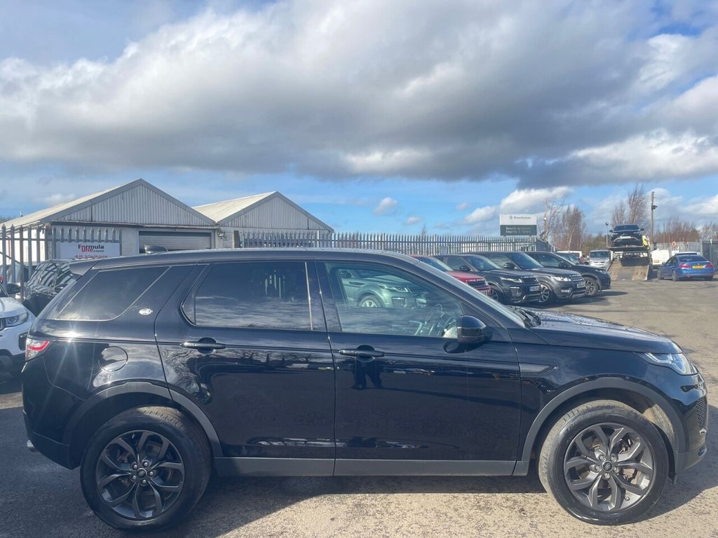 Used Land Rover Discovery Sport 2018 for sale - 77571989: Photo 11