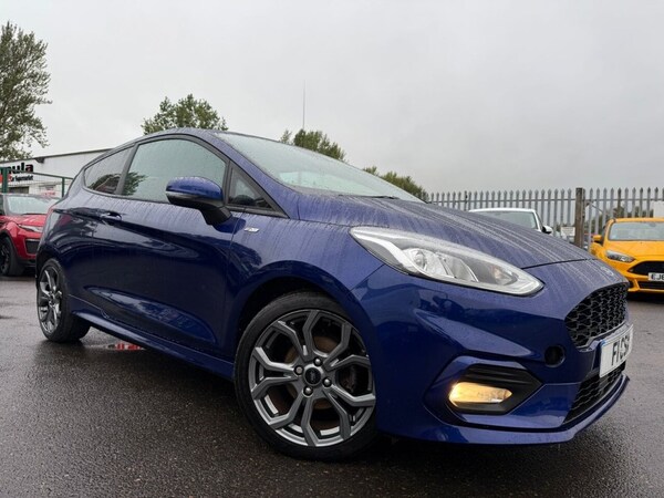 Used Ford Fiesta 2018 for sale - 76029180: Photo 3