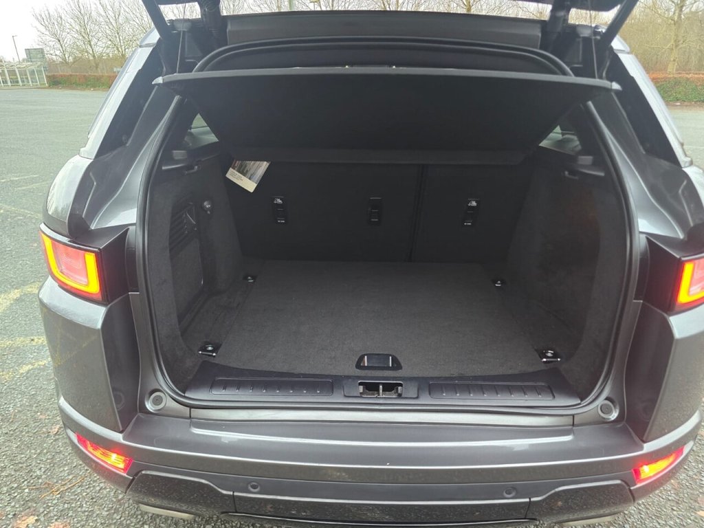 Used Land Rover Range Rover Evoque 2018 for sale - 76867909: Photo 36